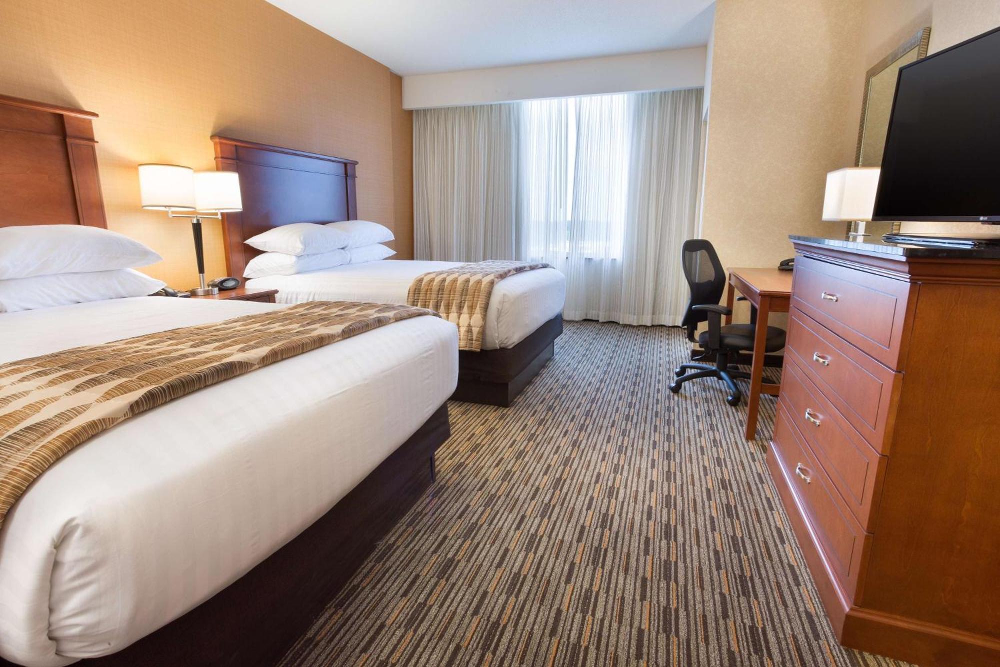 Drury Plaza Hotel Indianapolis Carmel Ngoại thất bức ảnh